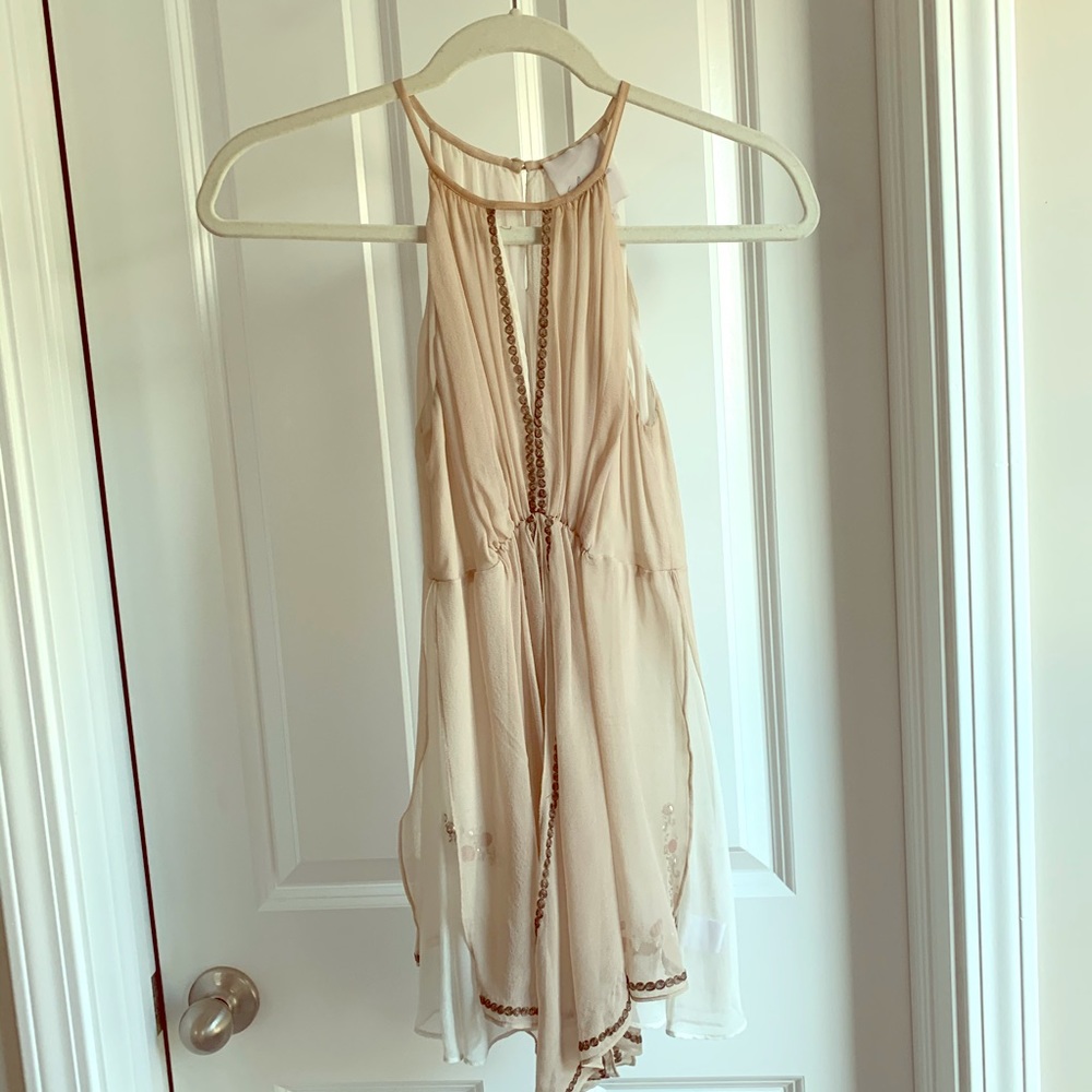 Never Worn Saivana Keyhole Top